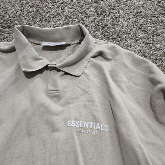 Essentials Fall Limited Addition Heather Grey Polo Sweatshirt Size Medium - Picture 5 of 7